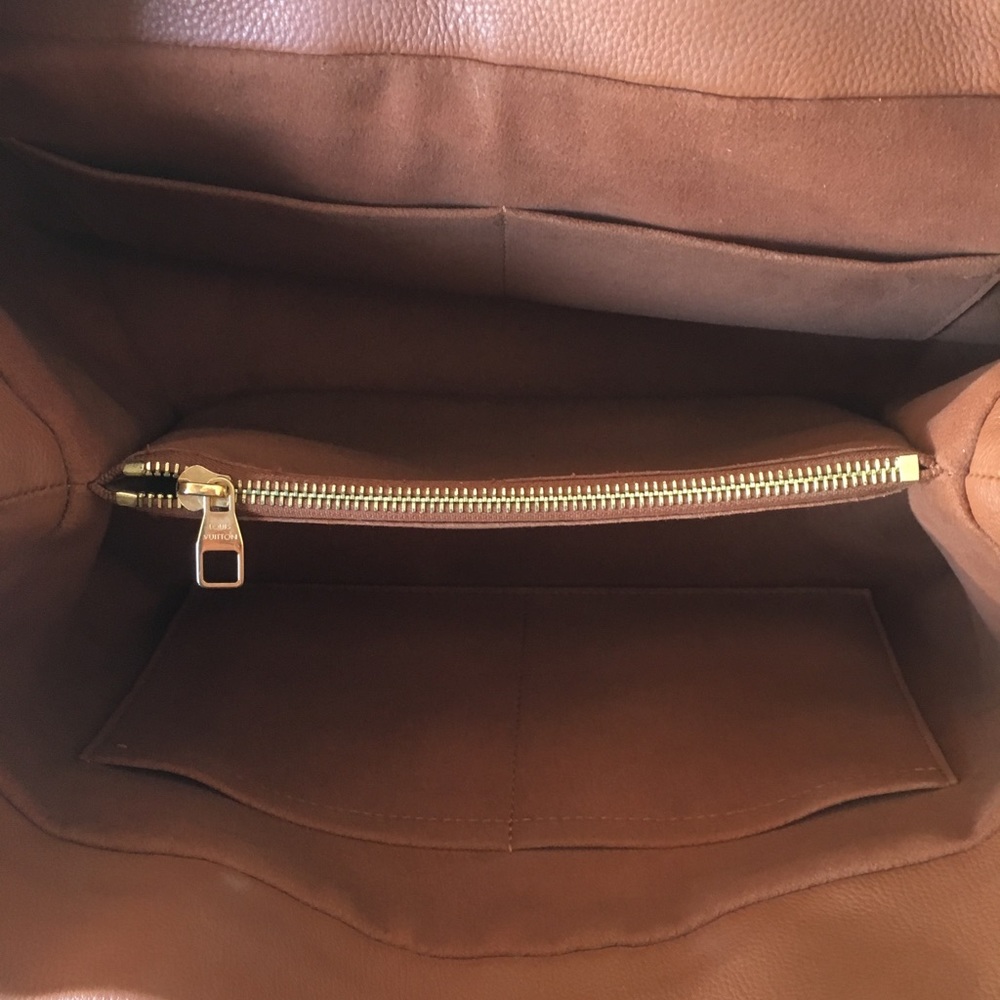Authentic Louis Vuitton Olympe Camel - Picture 5 of 8